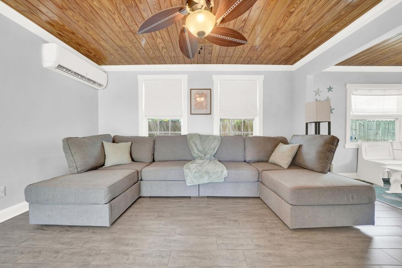 2-Cottage Downtown Oasis, PoolSpa by PMI, photo 24