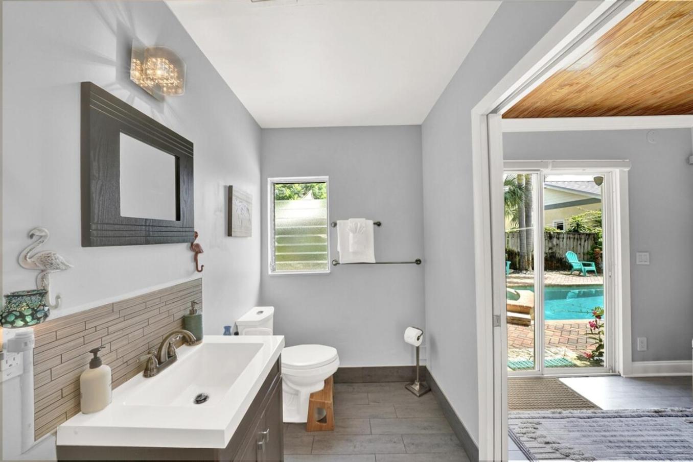2-Cottage Downtown Oasis, PoolSpa by PMI, photo 51