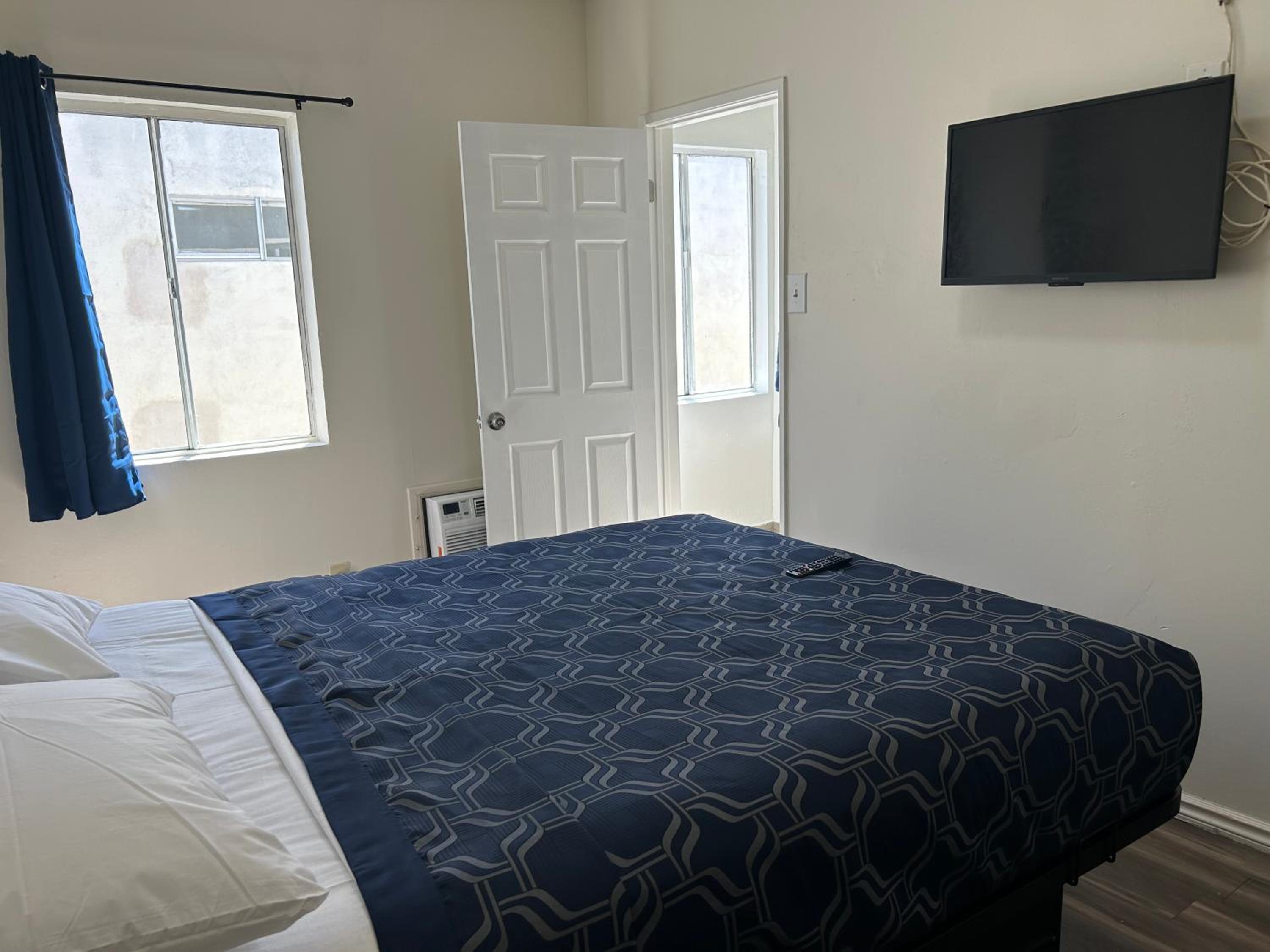 Budget Inn Hollywood