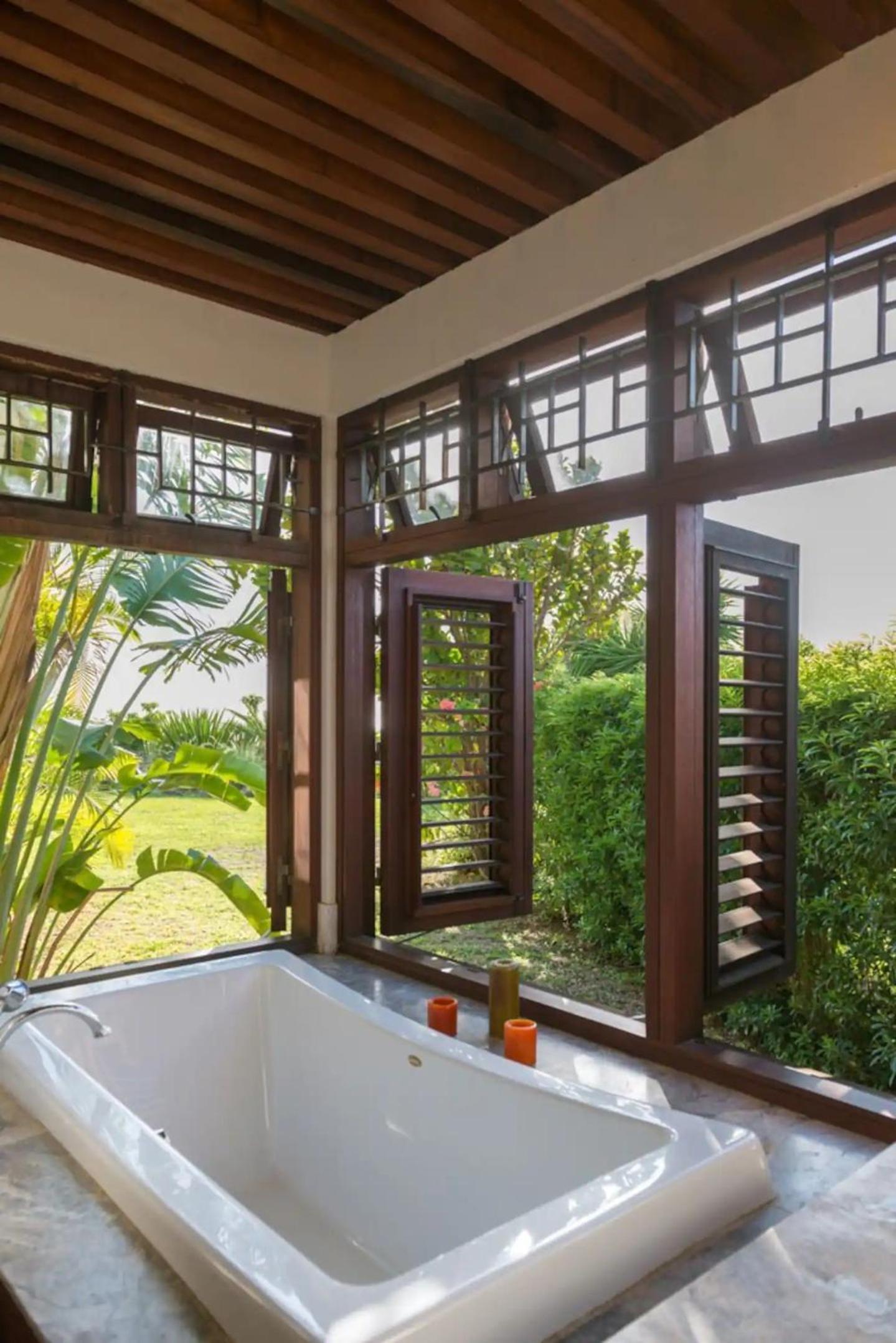 Breezin St James by Island Villas