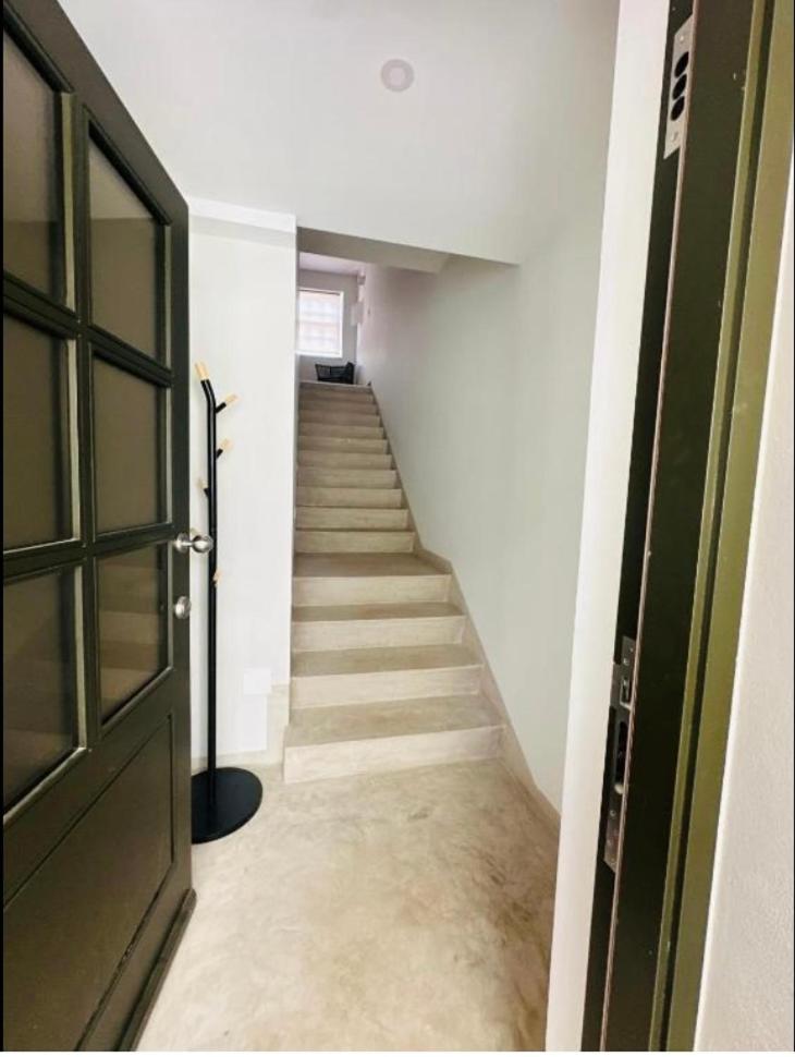 Bridge Apartment