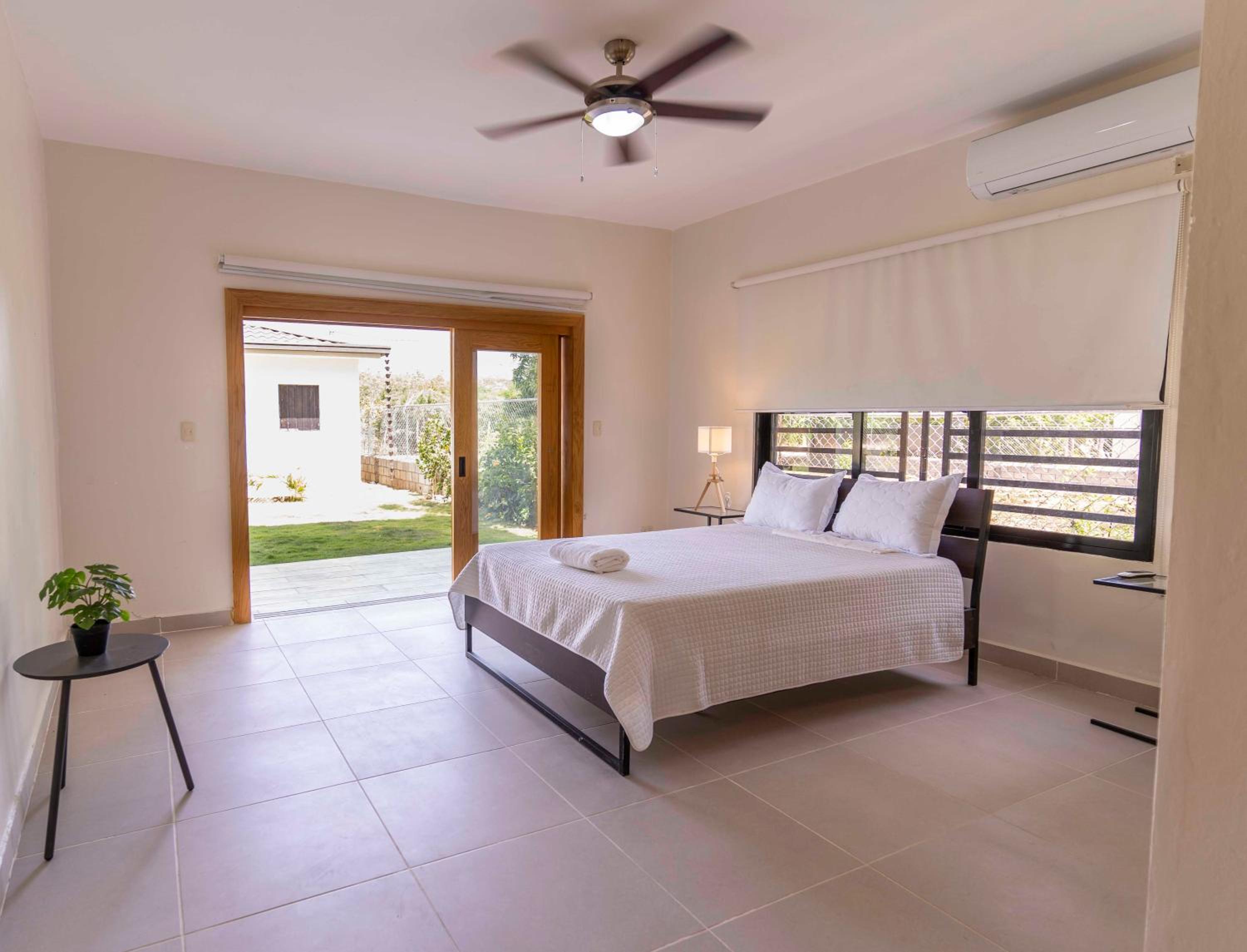 Luxury Beach Villa with Private Pool, Jacuzzi, Beach Club Access with Restaurant & Adventure Nearby view 5