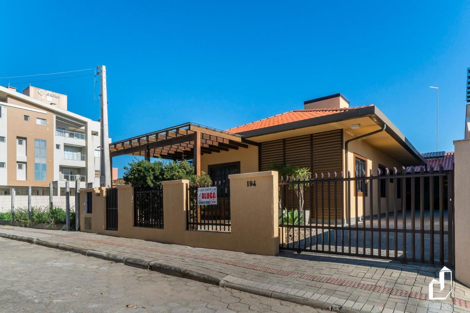 03 dormitórios, uma preciosidade para suas férias