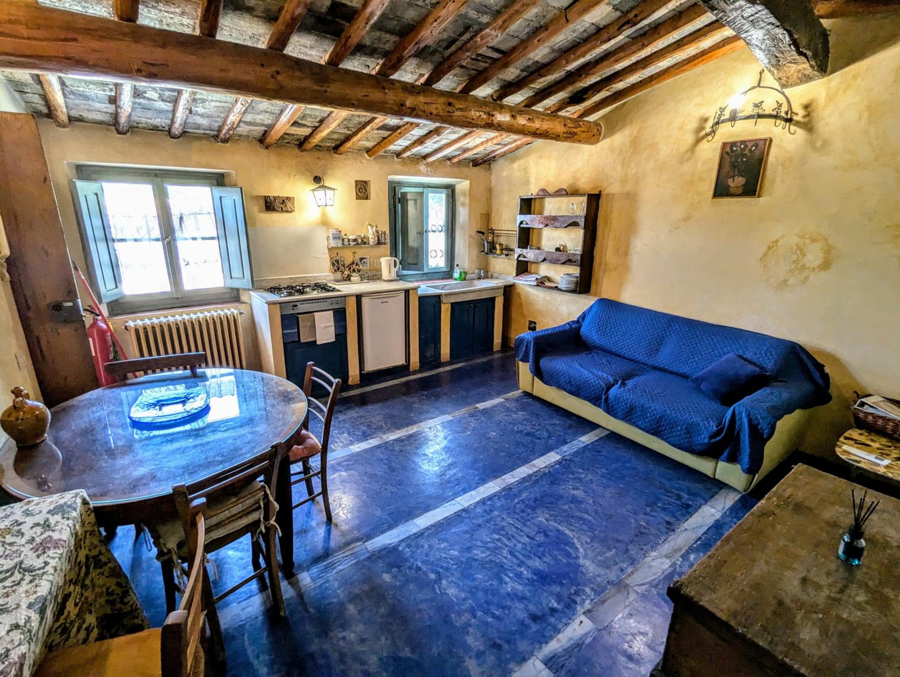 Borgo Medievale di Poggio Alla Pieve Relais, Food & Art