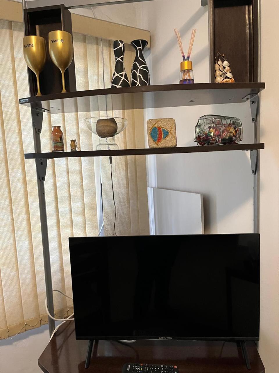 Kitnet com ótima localização em São José