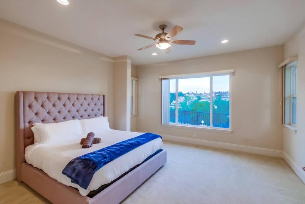 Villa Andalusia 6BR 5BA Luxury Jacuzzi Views and Games