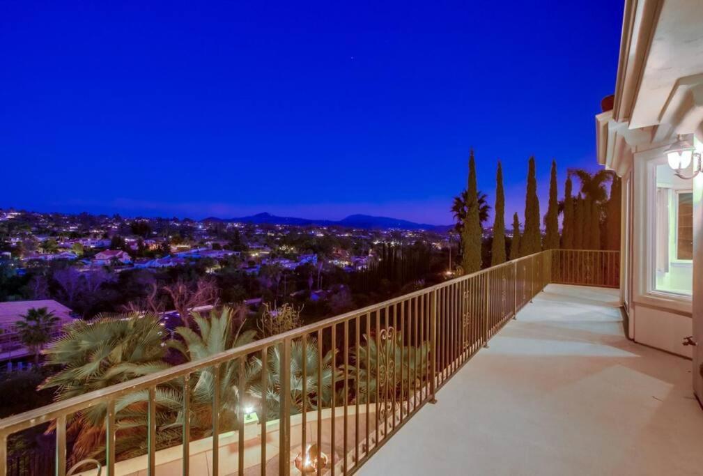 Villa Andalusia 6BR 5BA Luxury Jacuzzi Views and Games, photo 42