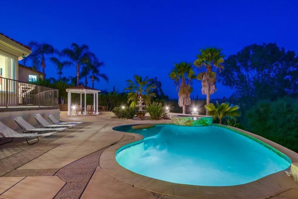 Villa Andalusia 6BR 5BA Luxury Jacuzzi Views and Games, photo 54