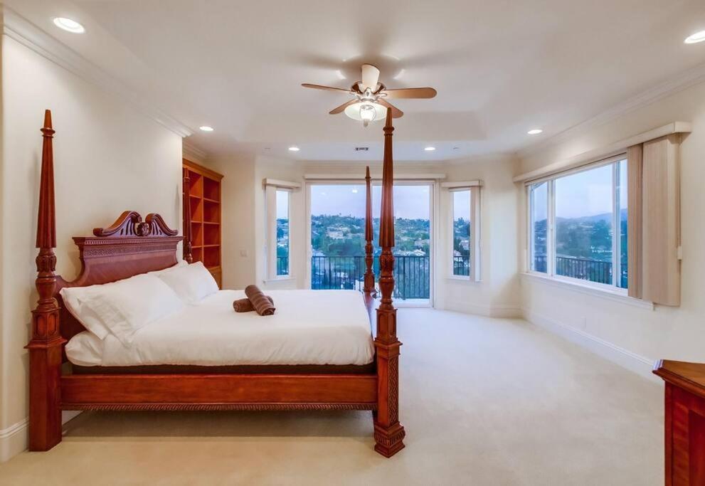 Villa Andalusia 6BR 5BA Luxury Jacuzzi Views and Games, photo 14