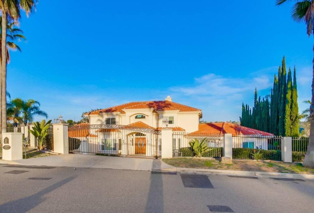 Villa Andalusia 6BR 5BA Luxury Jacuzzi Views and Games, photo 28