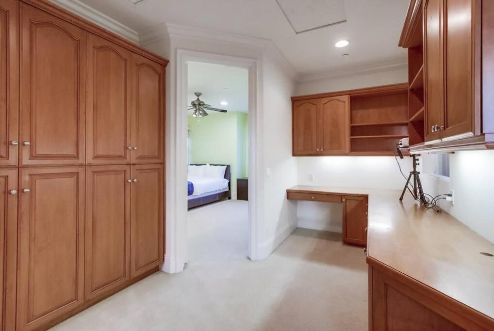 Villa Andalusia 6BR 5BA Luxury Jacuzzi Views and Games, photo 80