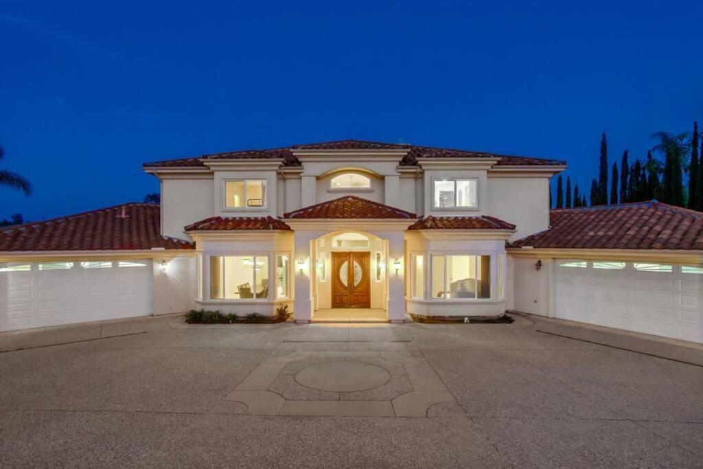 Villa Andalusia 6BR 5BA Luxury Jacuzzi Views and Games, photo 36