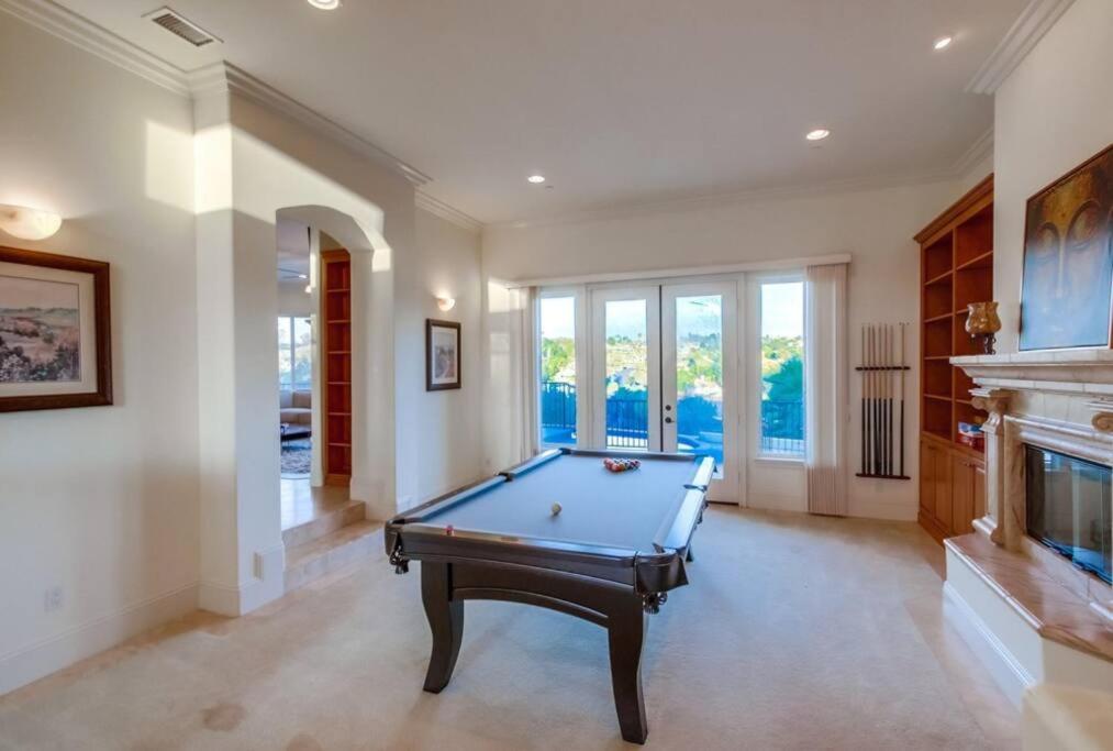Villa Andalusia 6BR 5BA Luxury Jacuzzi Views and Games