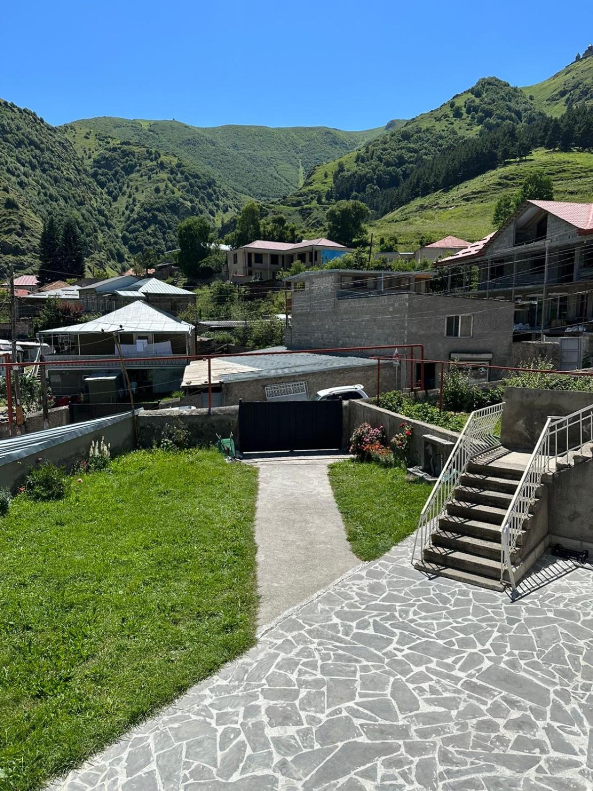 Polaris Kazbegi