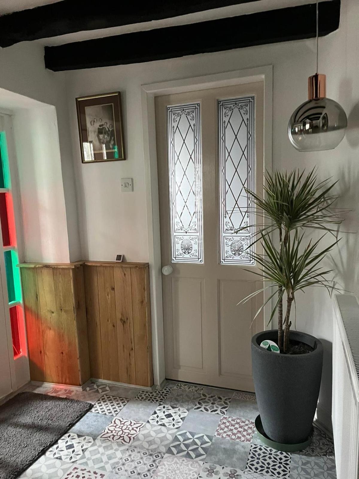 Harlequin Cottage