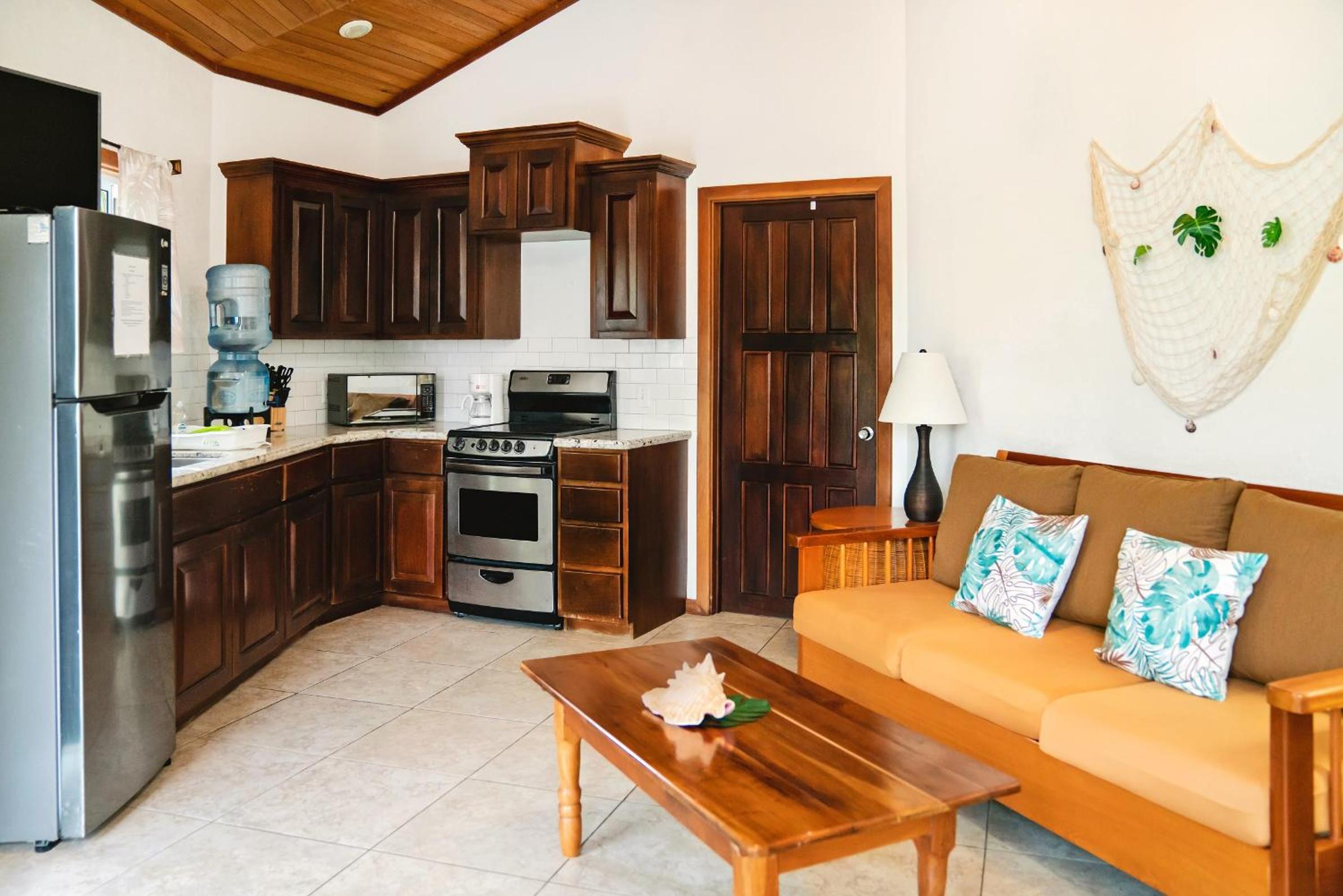 White Sands Cove G03-Garden View 1 BR by Stay Floreo