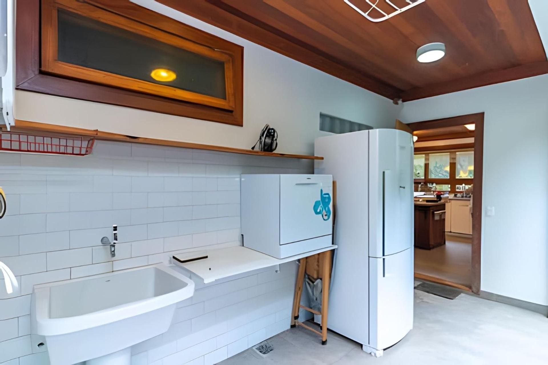 Casa em Secretário com Piscina Campo Sauna+3Suites