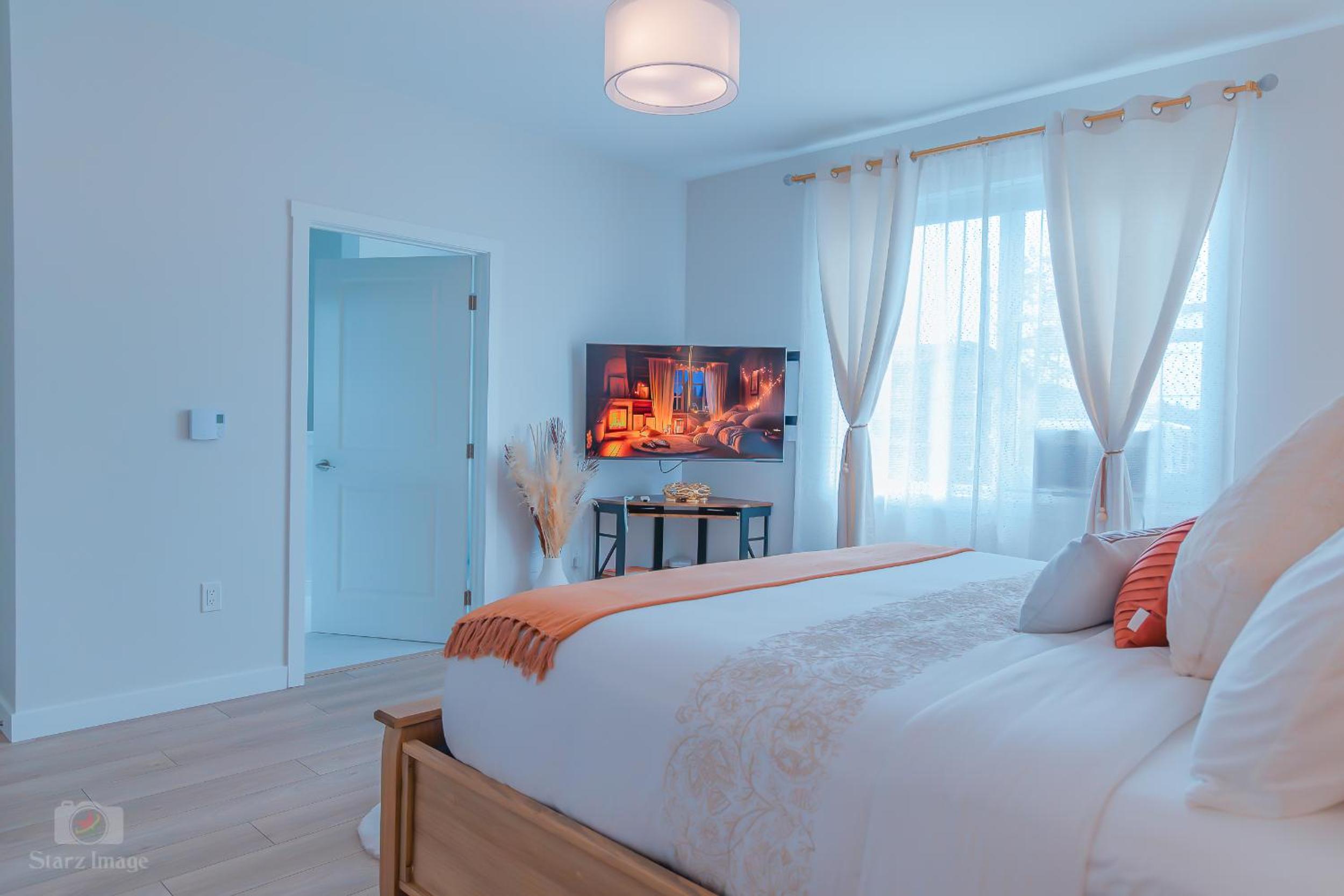 Starz At Night Luxury Suite By Halifax Airport YHZ
