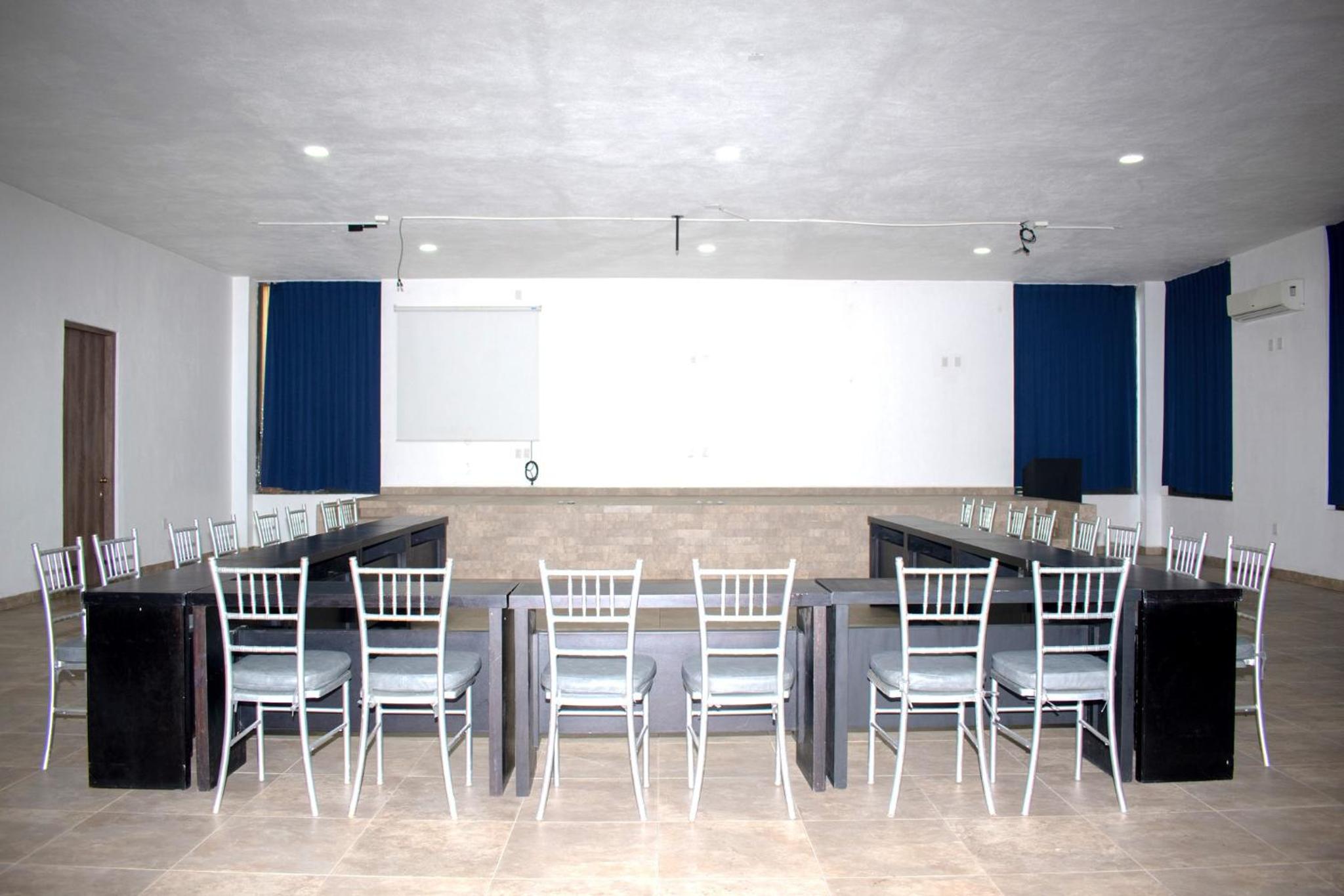 Coral Blue Huatulco - Property Image 1