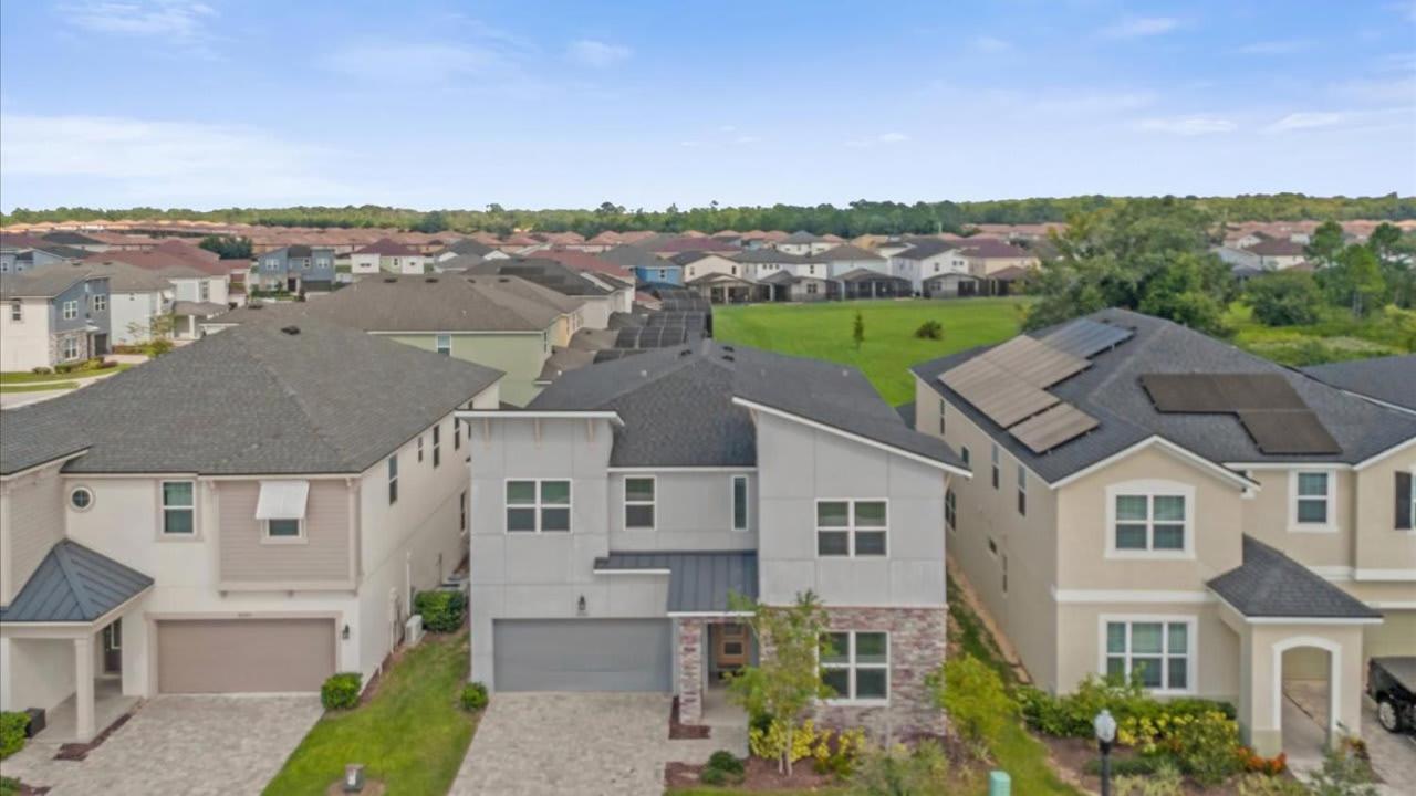 Summer Retreat - 9 Bedroom Luxury Home Near Disney!