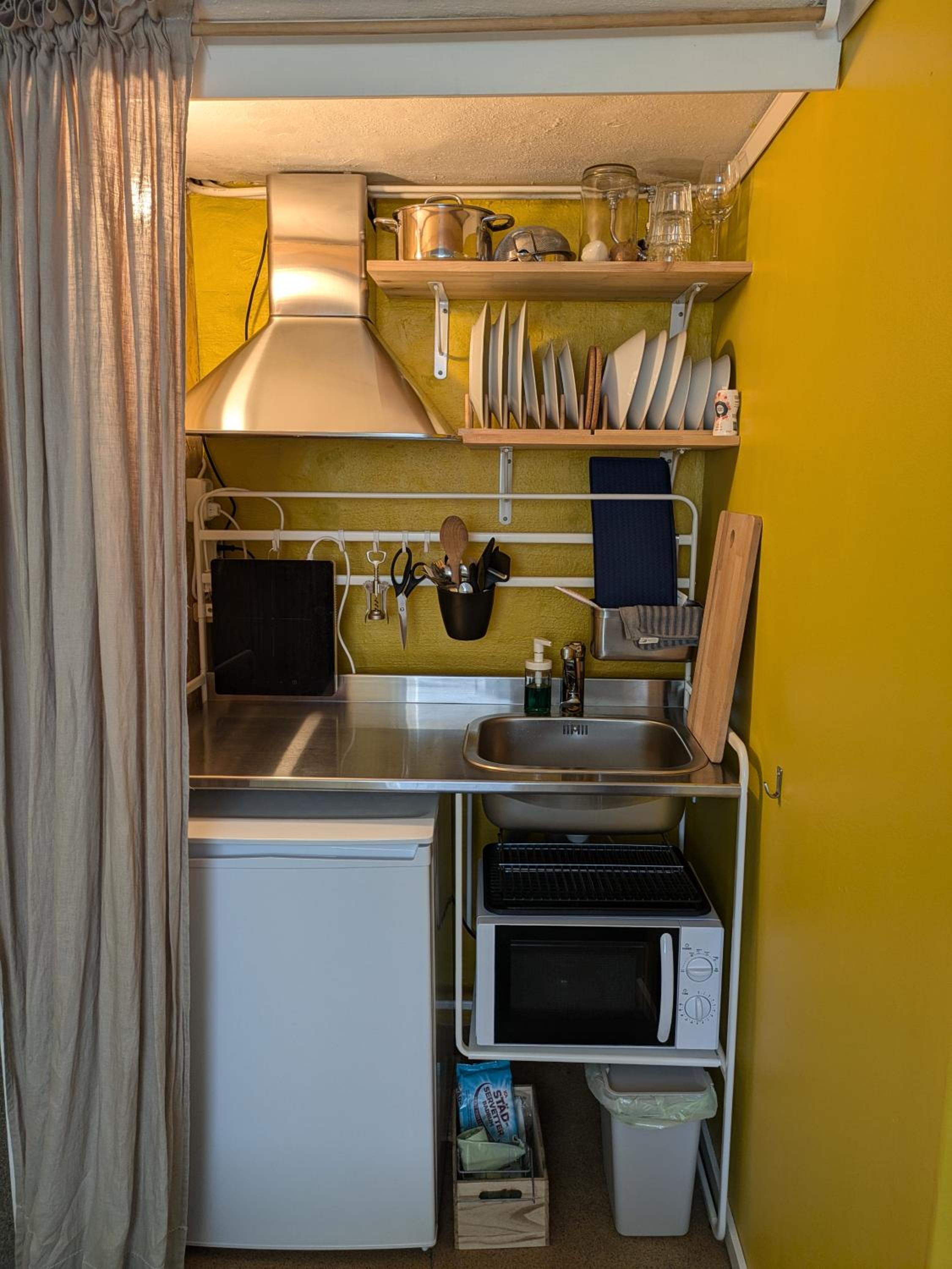 Photo 10
