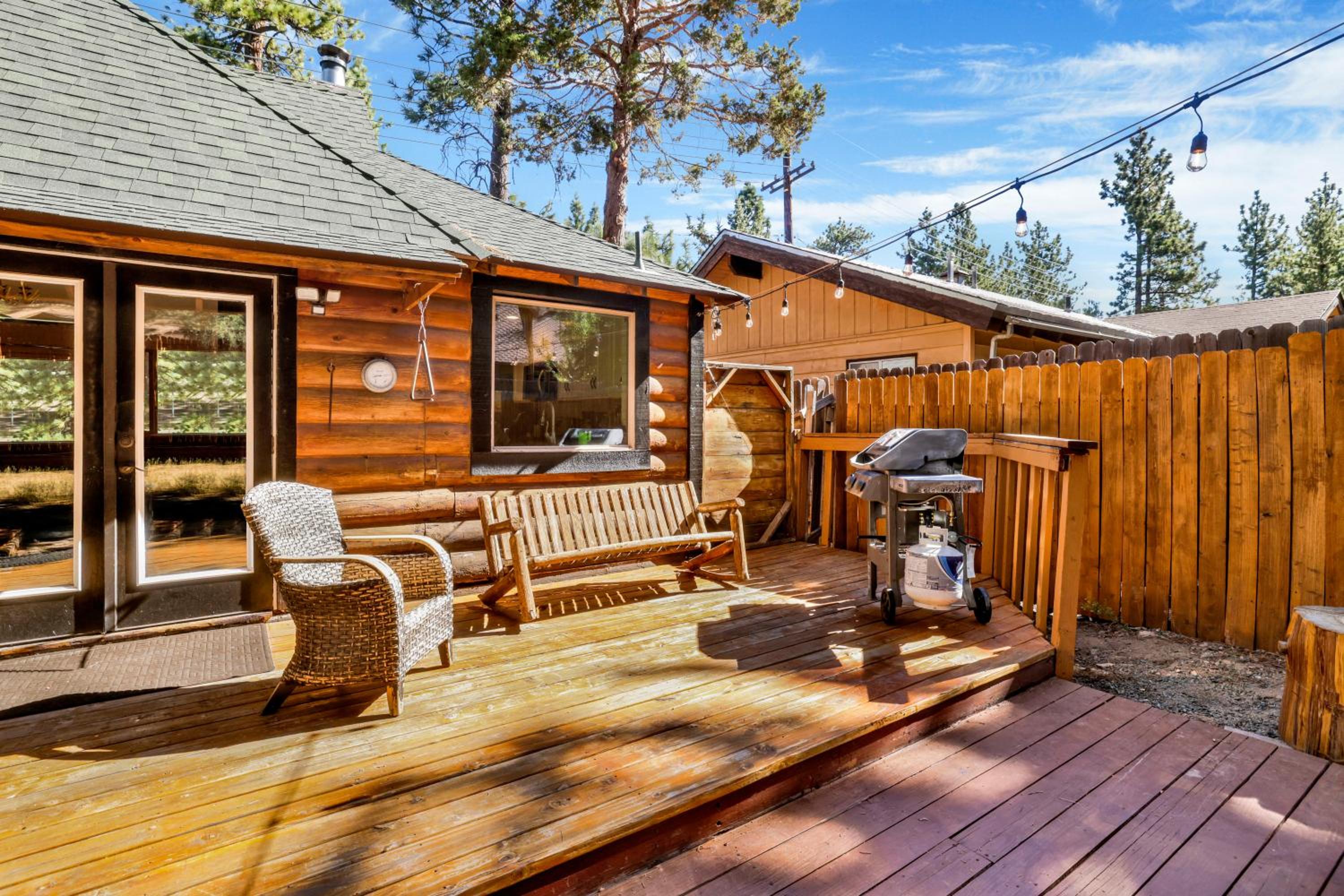 Maltby modern log cabin #2307