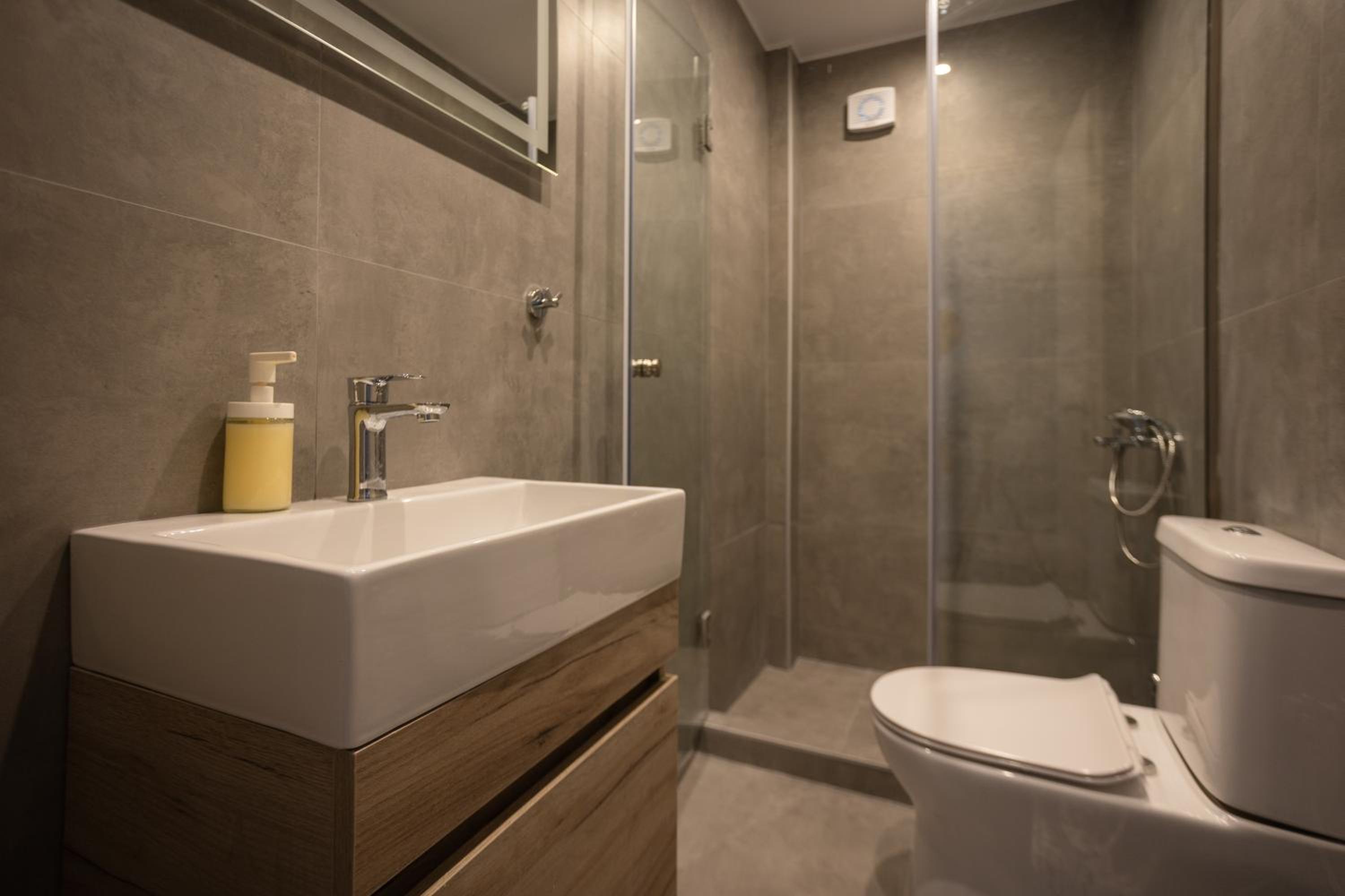 Alkazar Suites