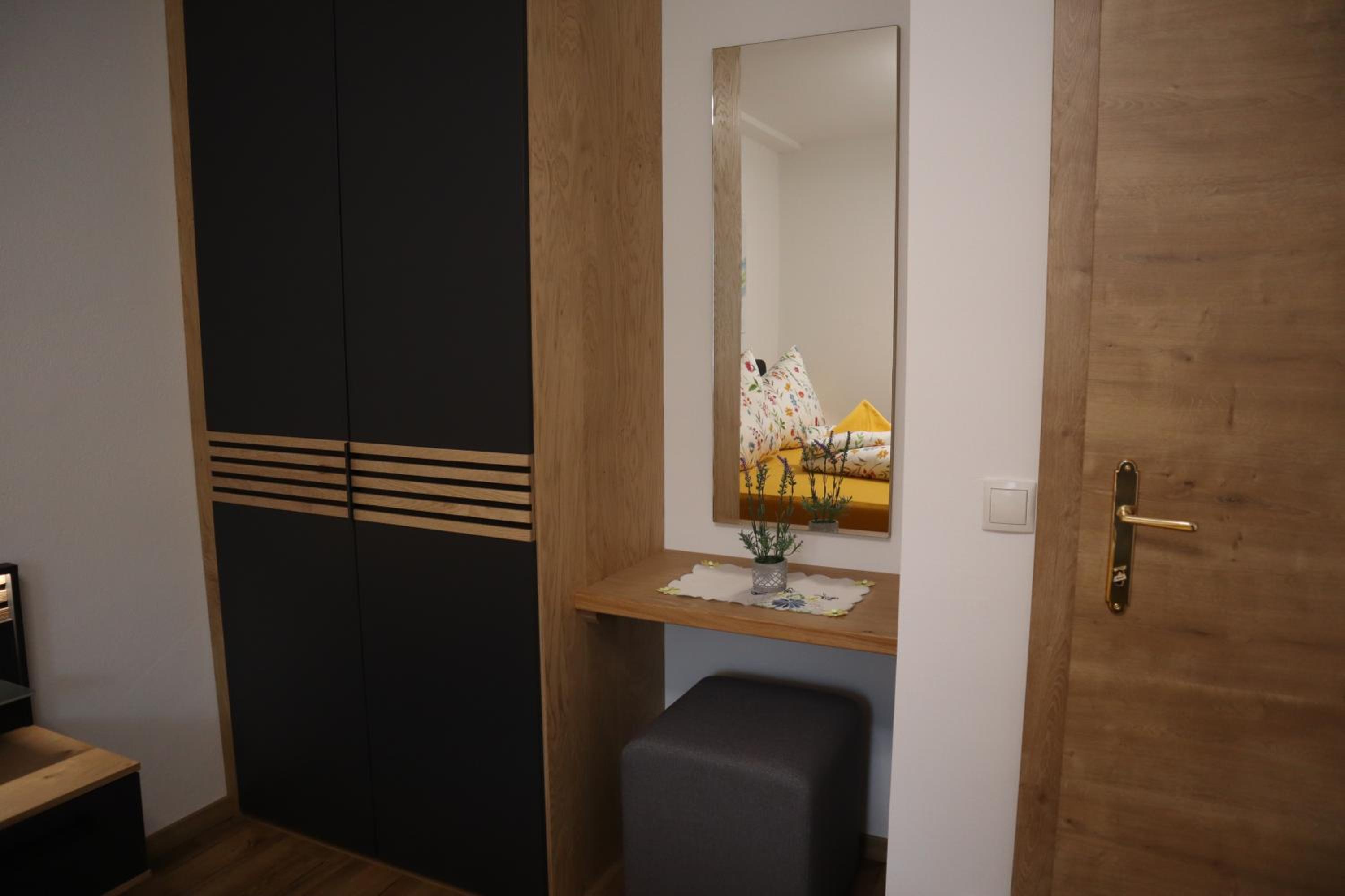 Landhaus-Appartements Warraich