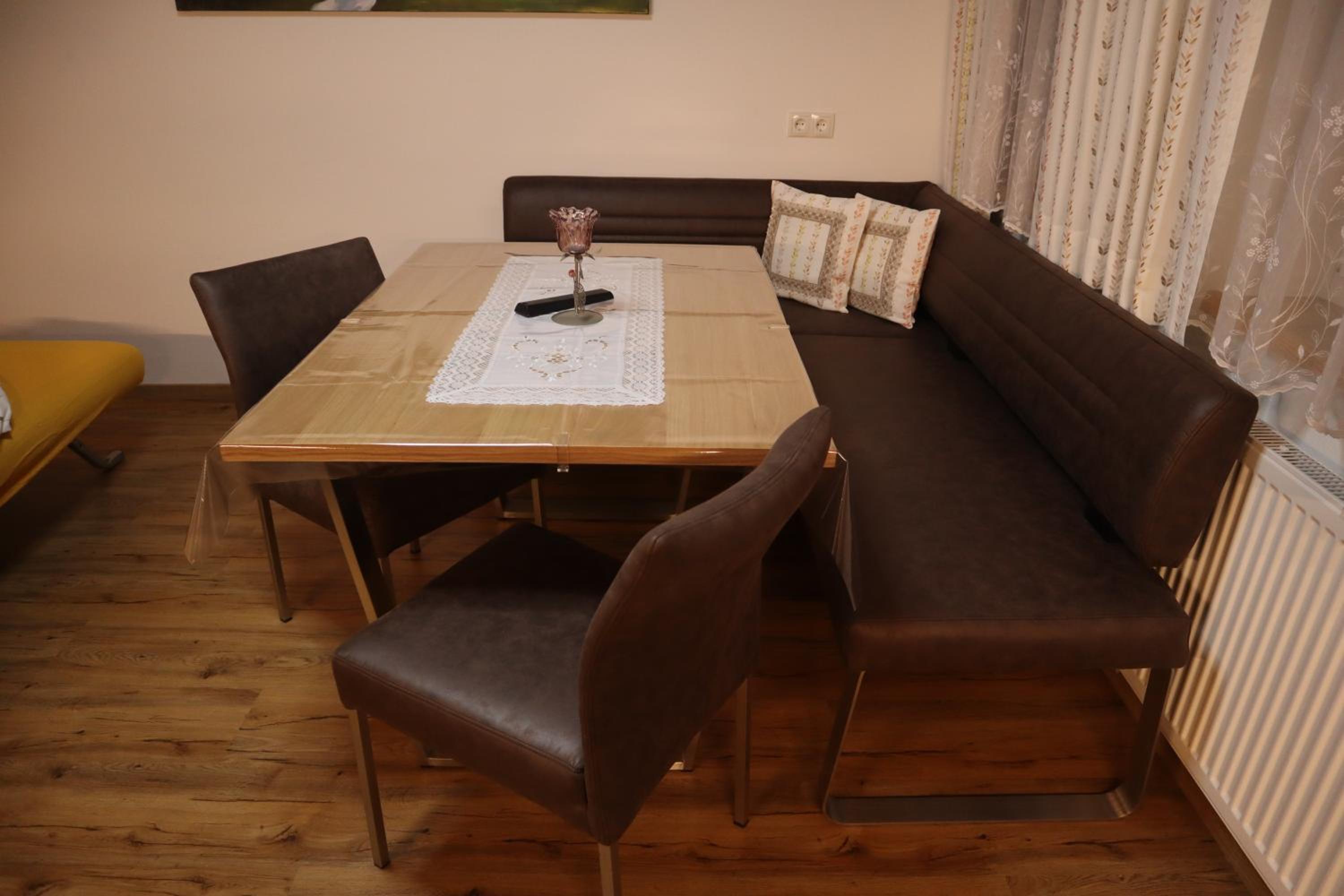 Landhaus-Appartements Warraich