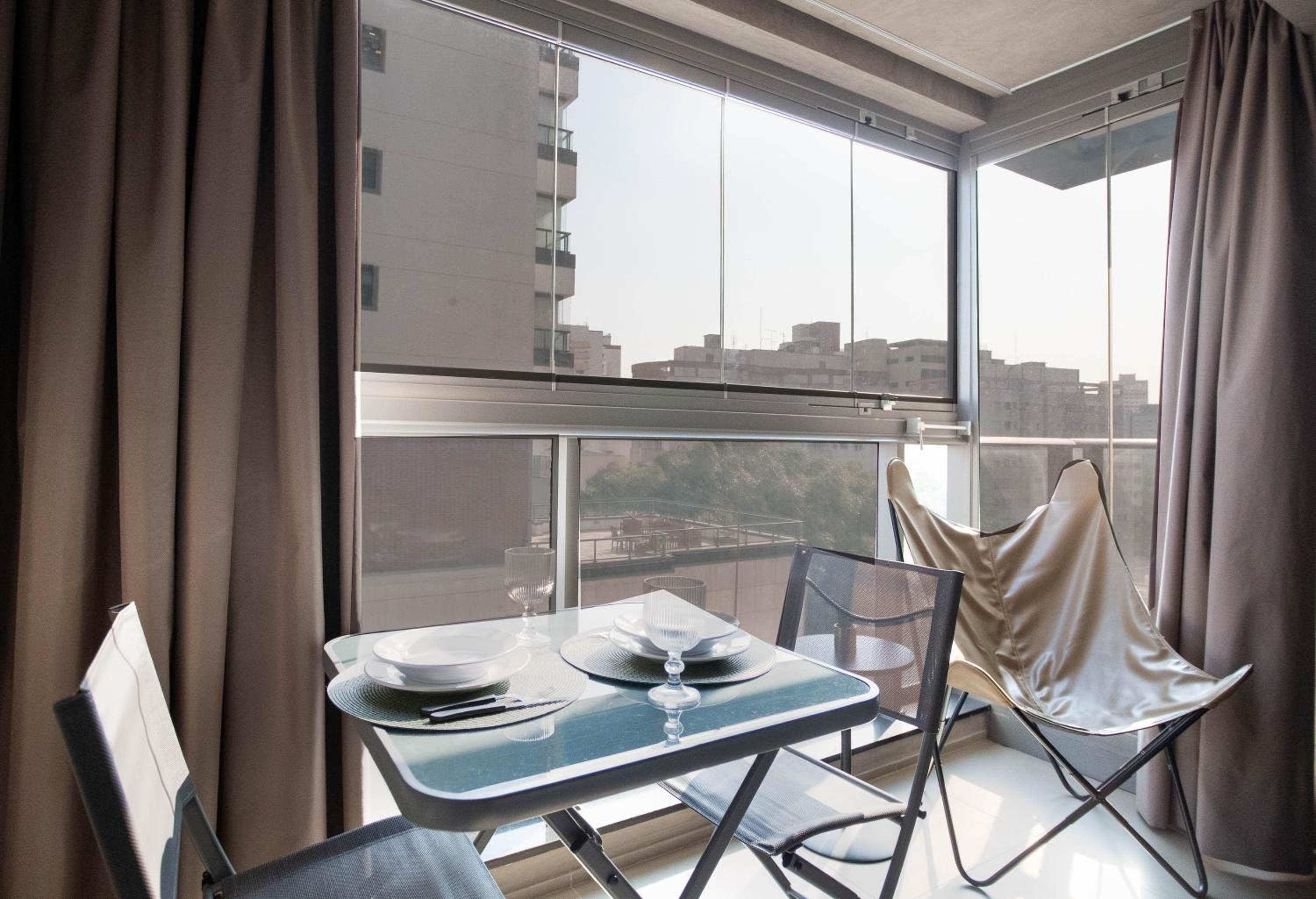 Belint Bela Cintra Condominium - Studios per season