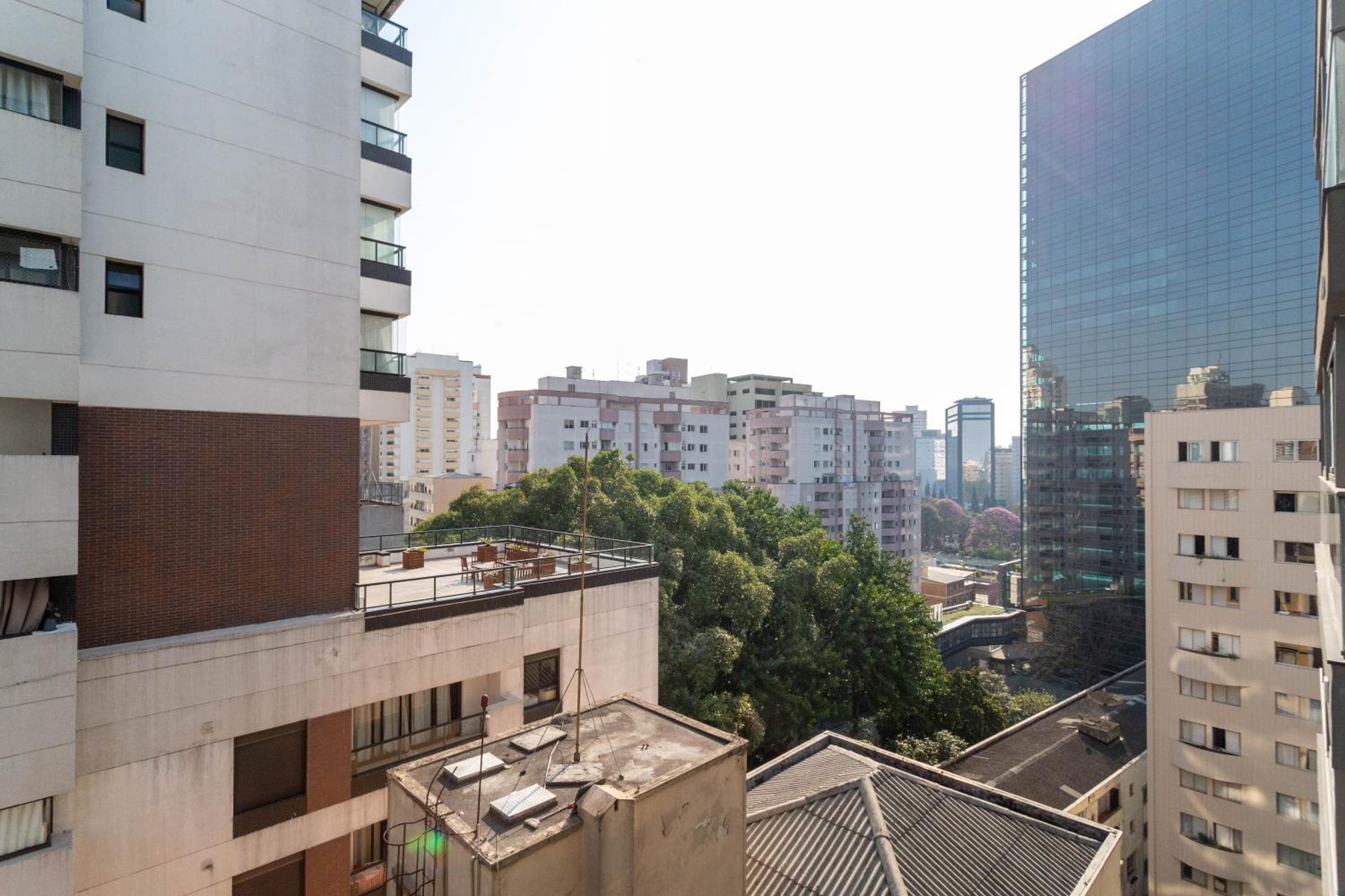 Belint Bela Cintra Condominium - Studios per season