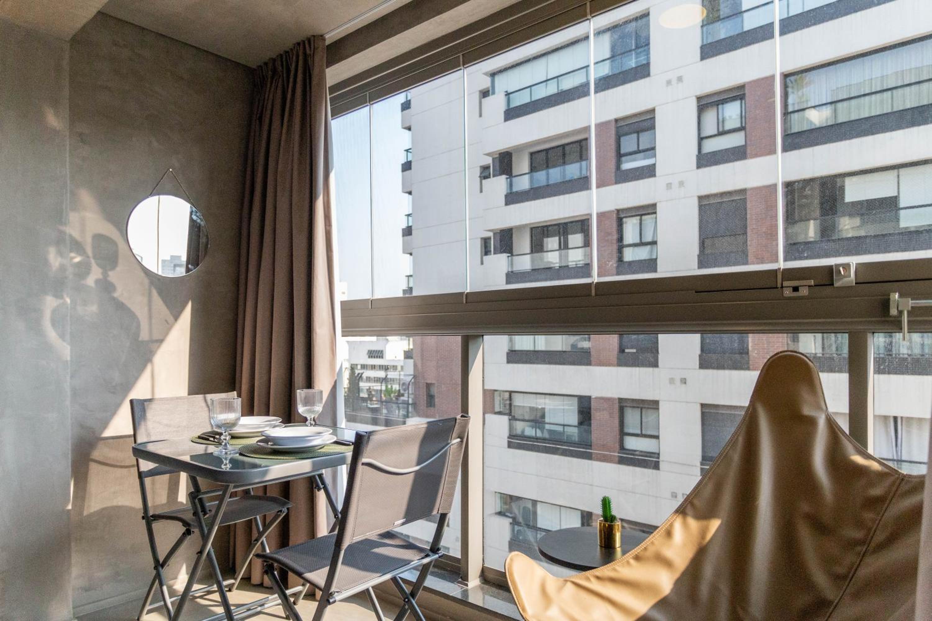 Belint Bela Cintra Condominium - Studios per season