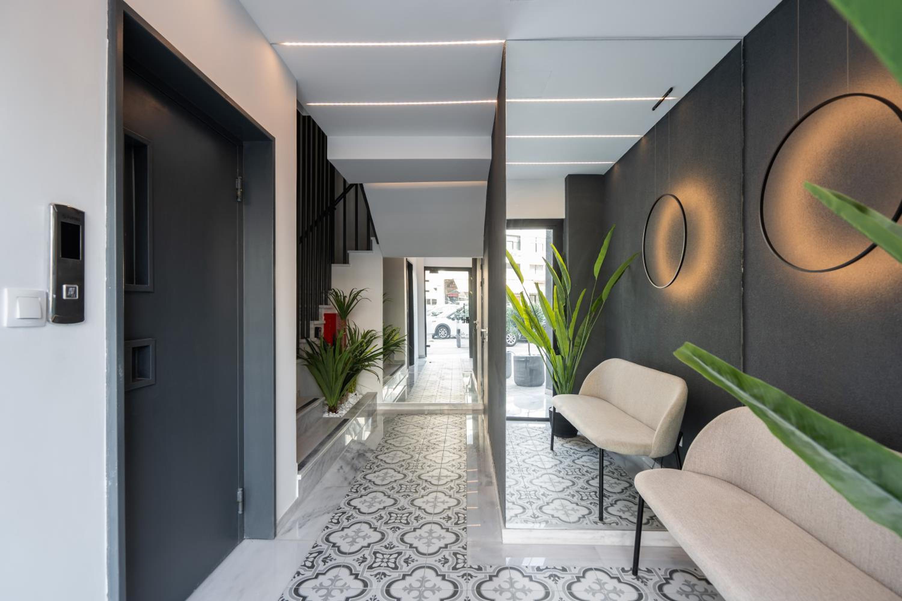 Kosmos Luxury Residences