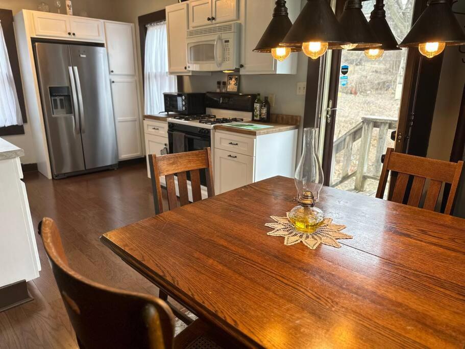 1867 Gothic VanDeventer Home view 4
