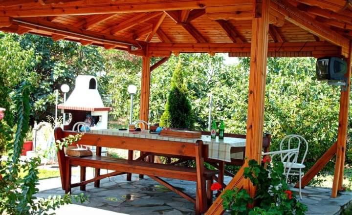 Sakis apartments