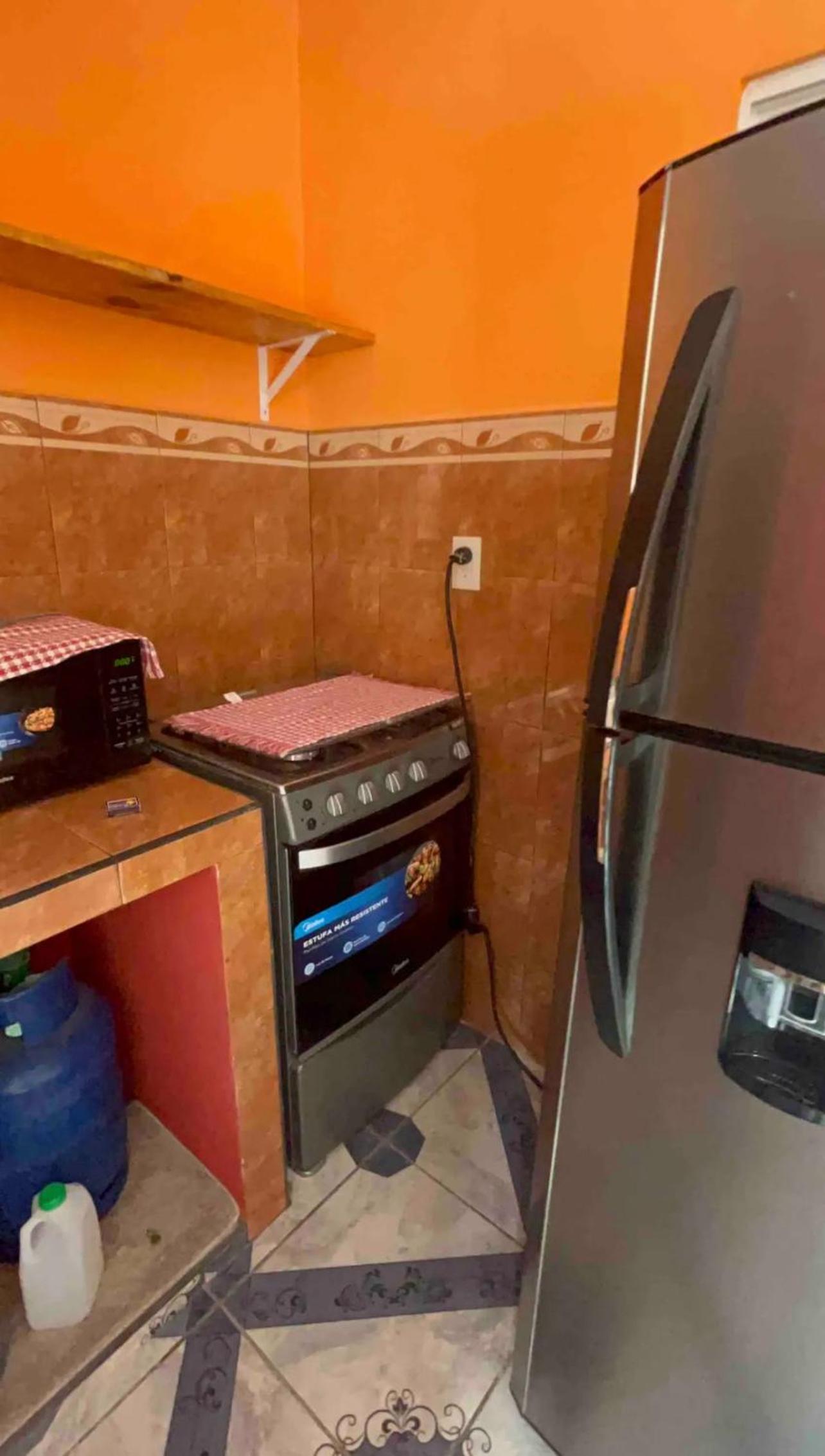 Lindo apartamento amueblado con aire acondicionado