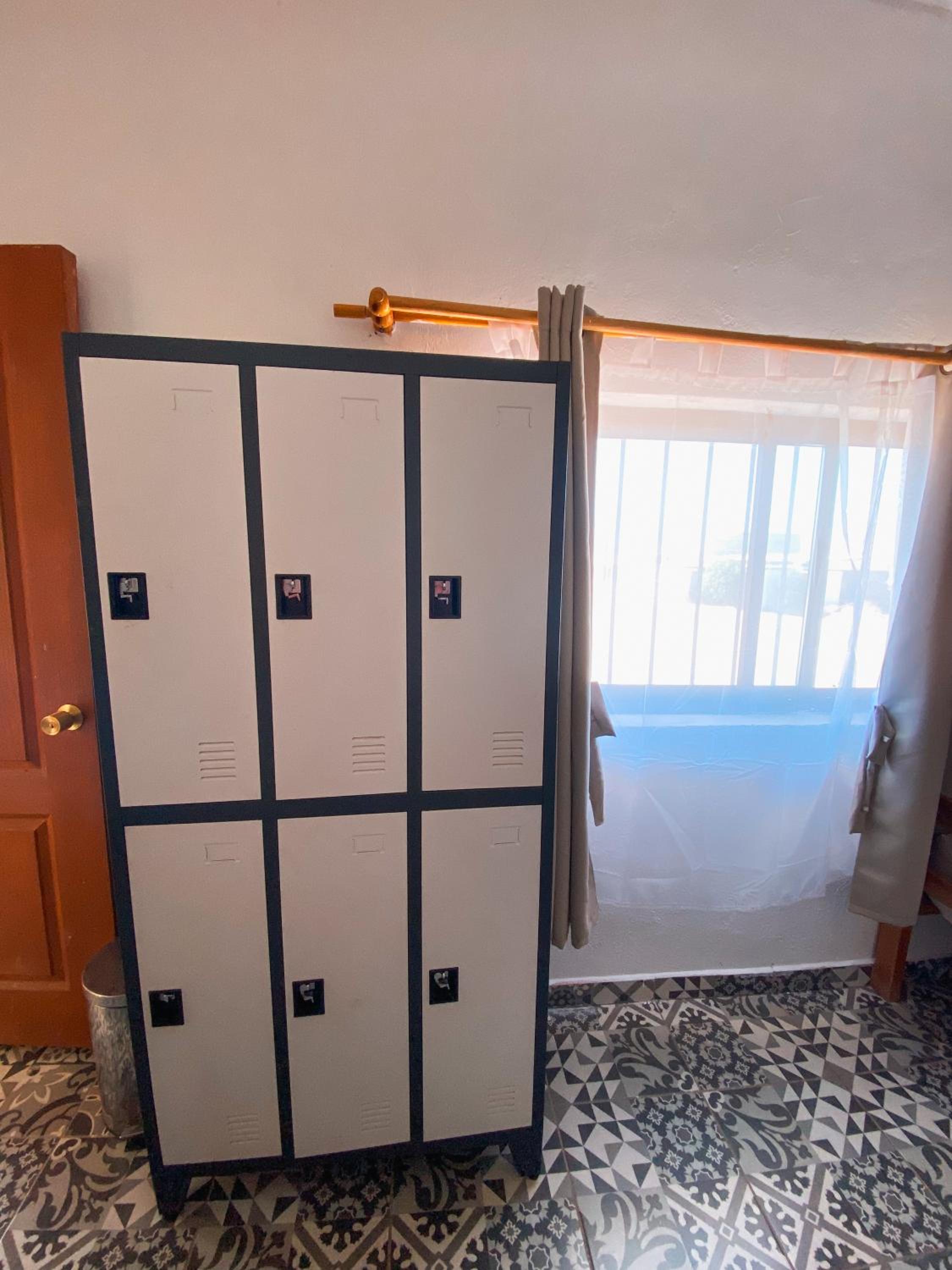 Rey Lagarto Hostel