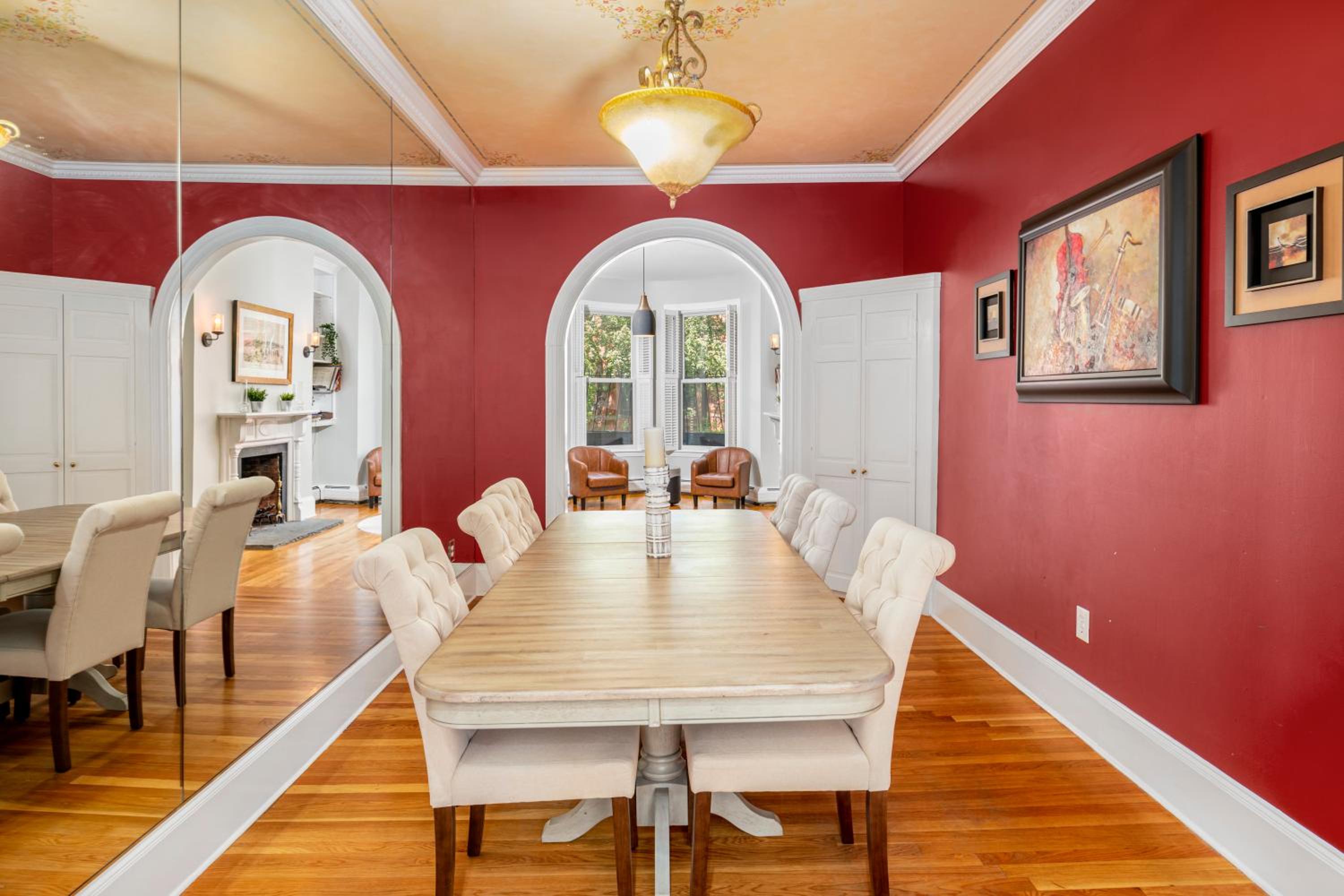 Brownstone Townhouse in Fenway