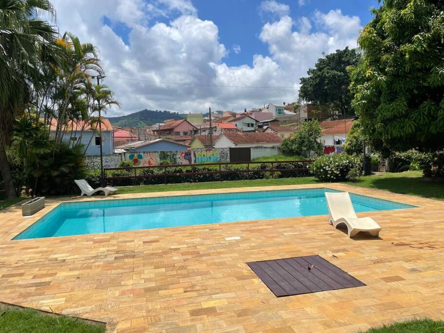 Jardim Secreto, um local para hospedagem e festejos no centro