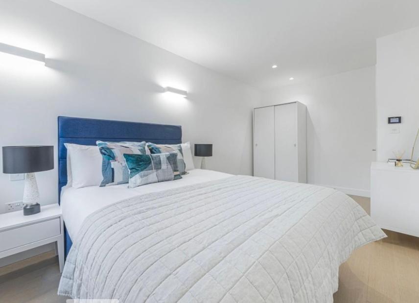 Penthouse Lux
