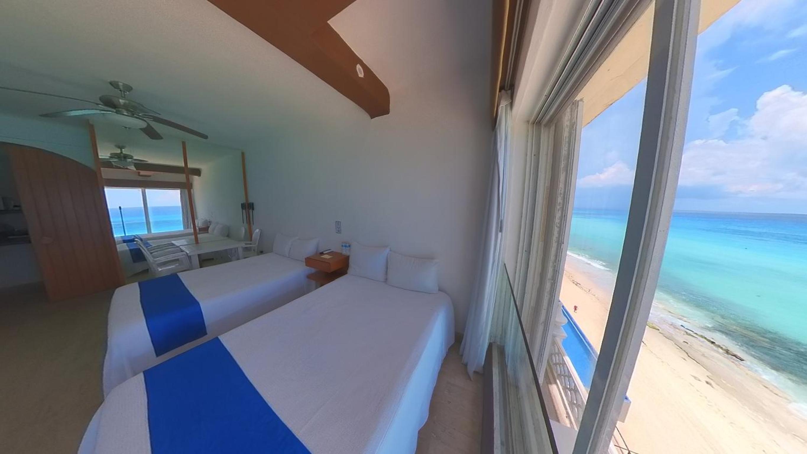 Cancún Plaza Sea View