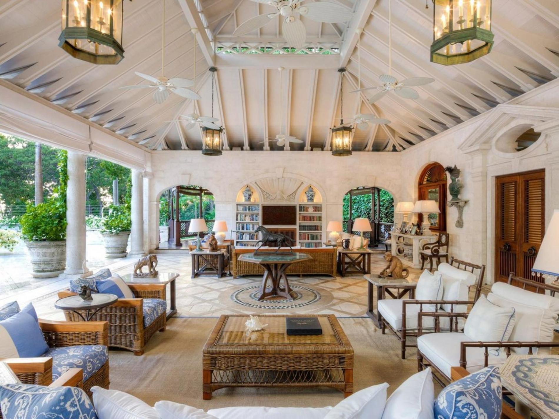 Luxury 12 Bedroom Laughing Waters Villa