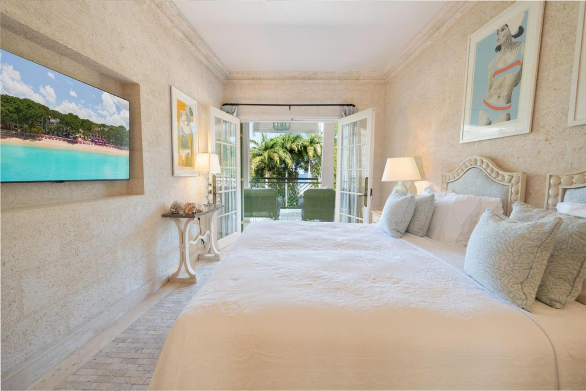 Luxury 12 Bedroom Laughing Waters Villa