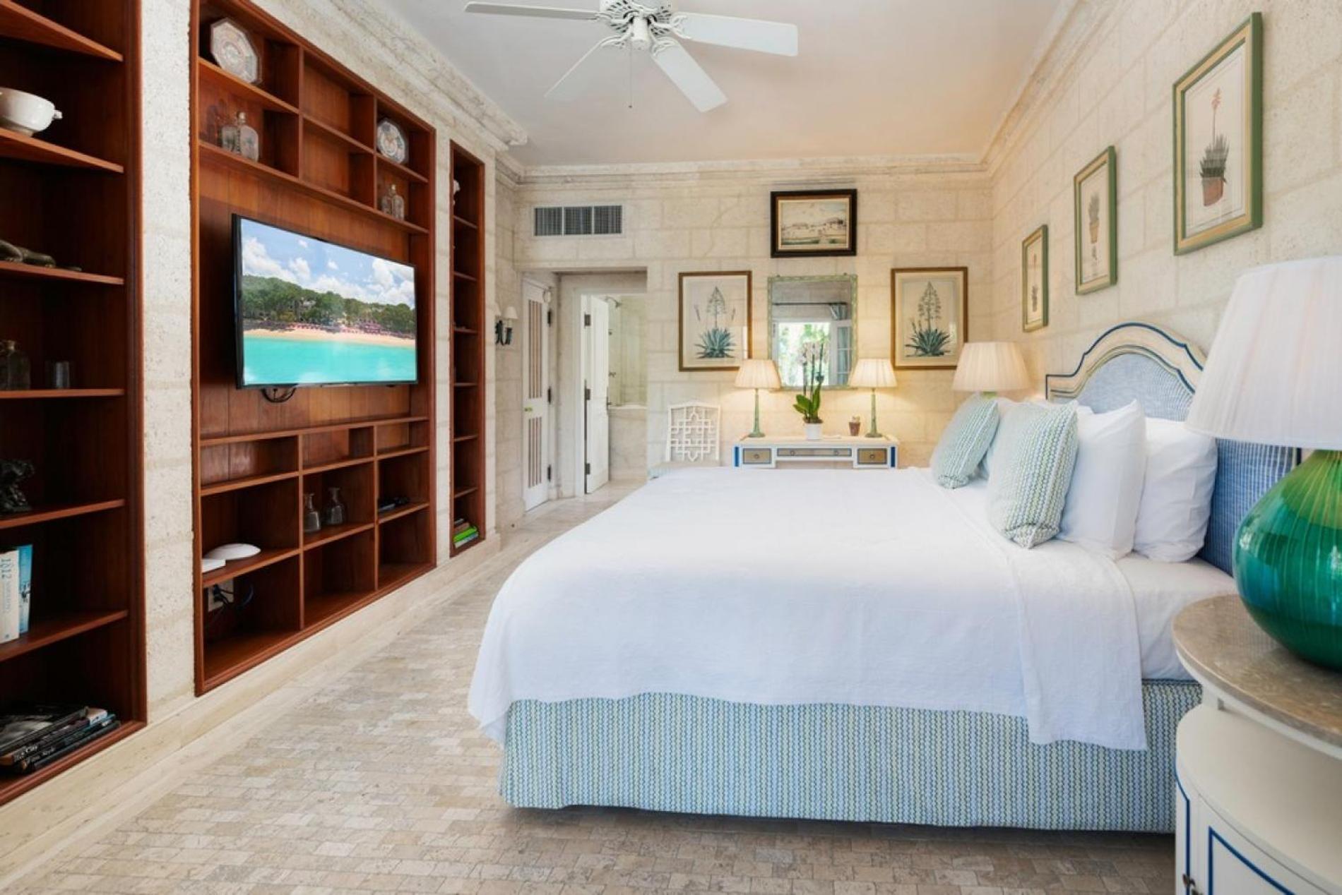 Luxury 12 Bedroom Laughing Waters Villa