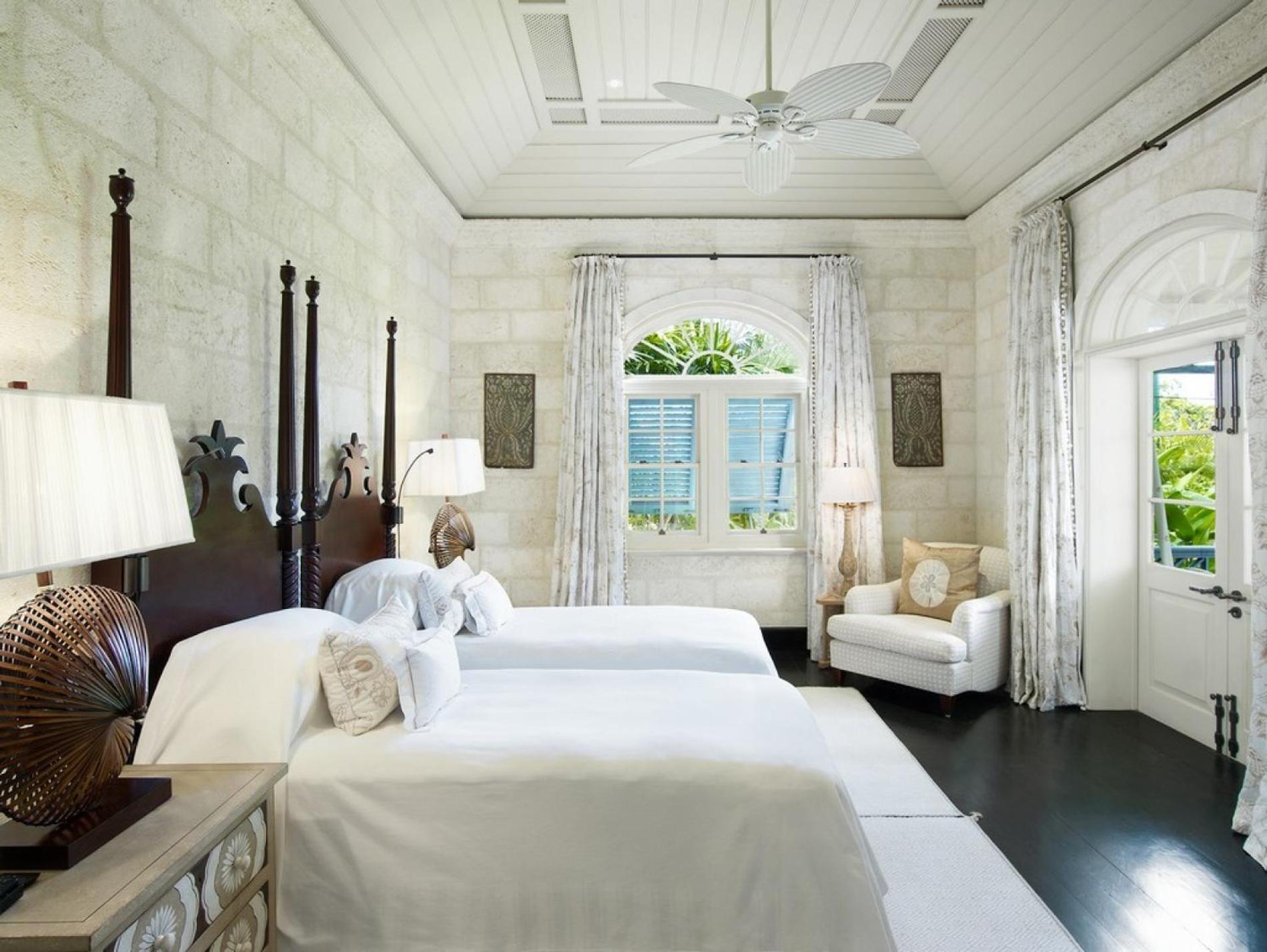 Luxury 12 Bedroom Laughing Waters Villa