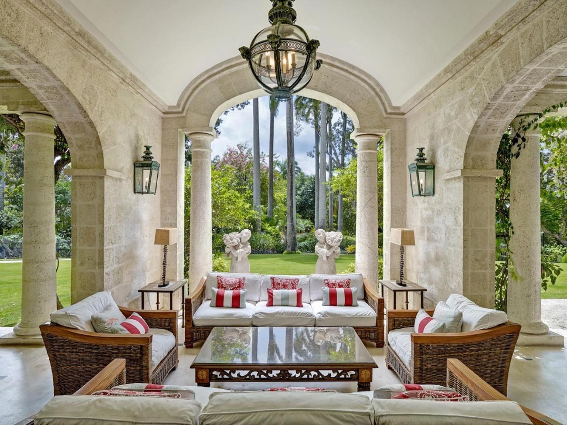 Luxury 12 Bedroom Laughing Waters Villa