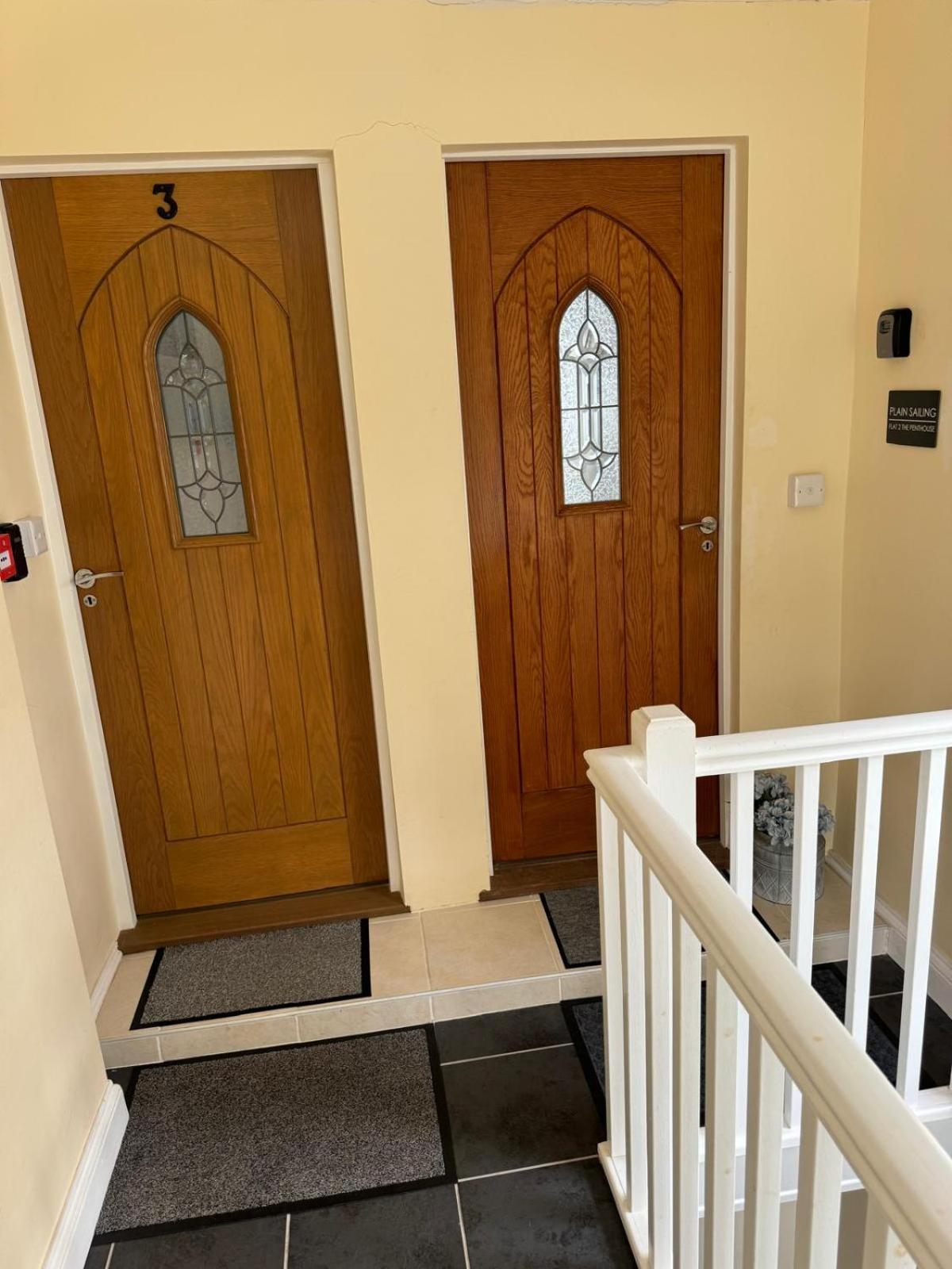Plain Sailing 2 min walk to the harbour amazing location view 5