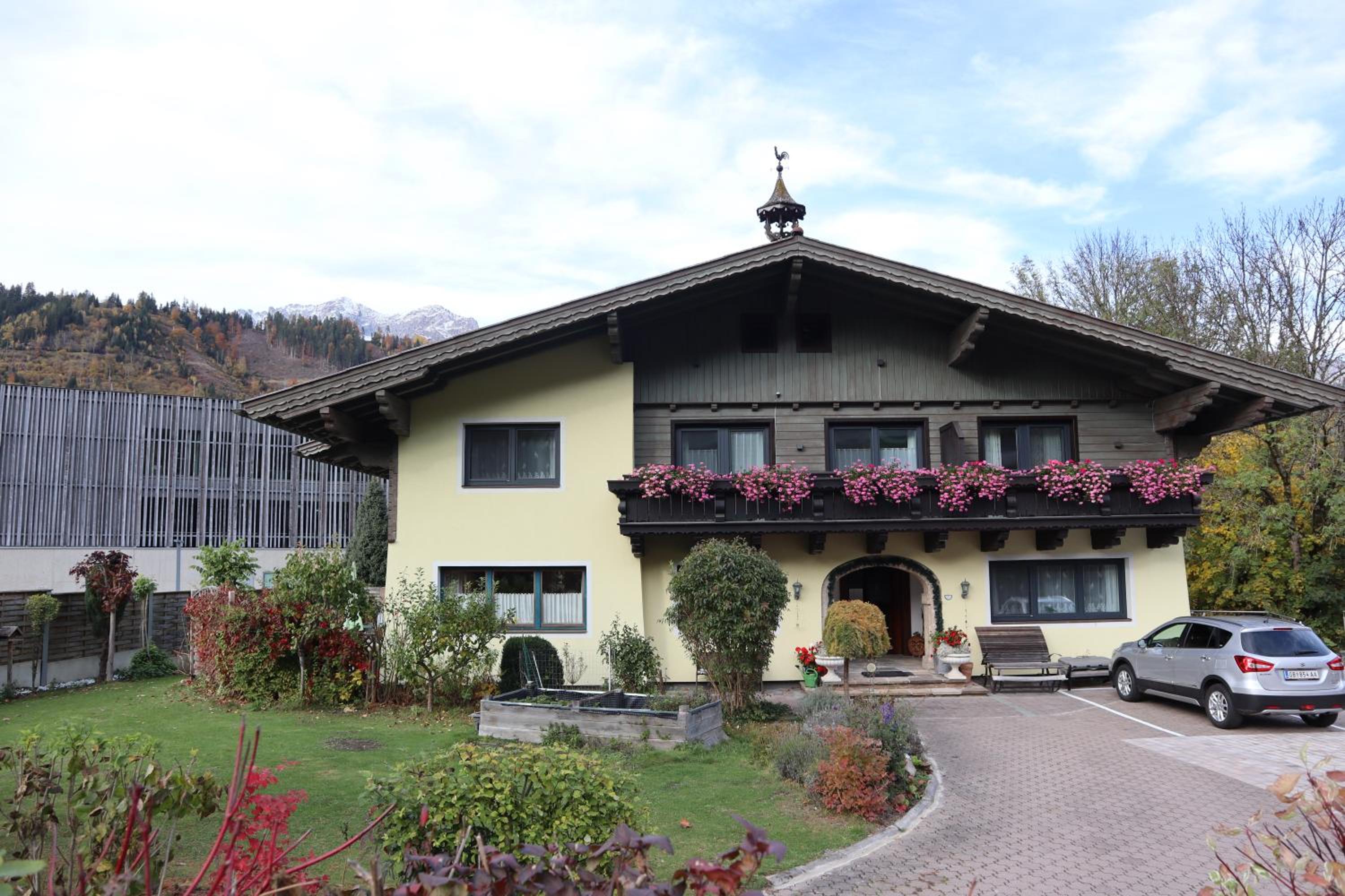 Landhaus-Appartements Warraich