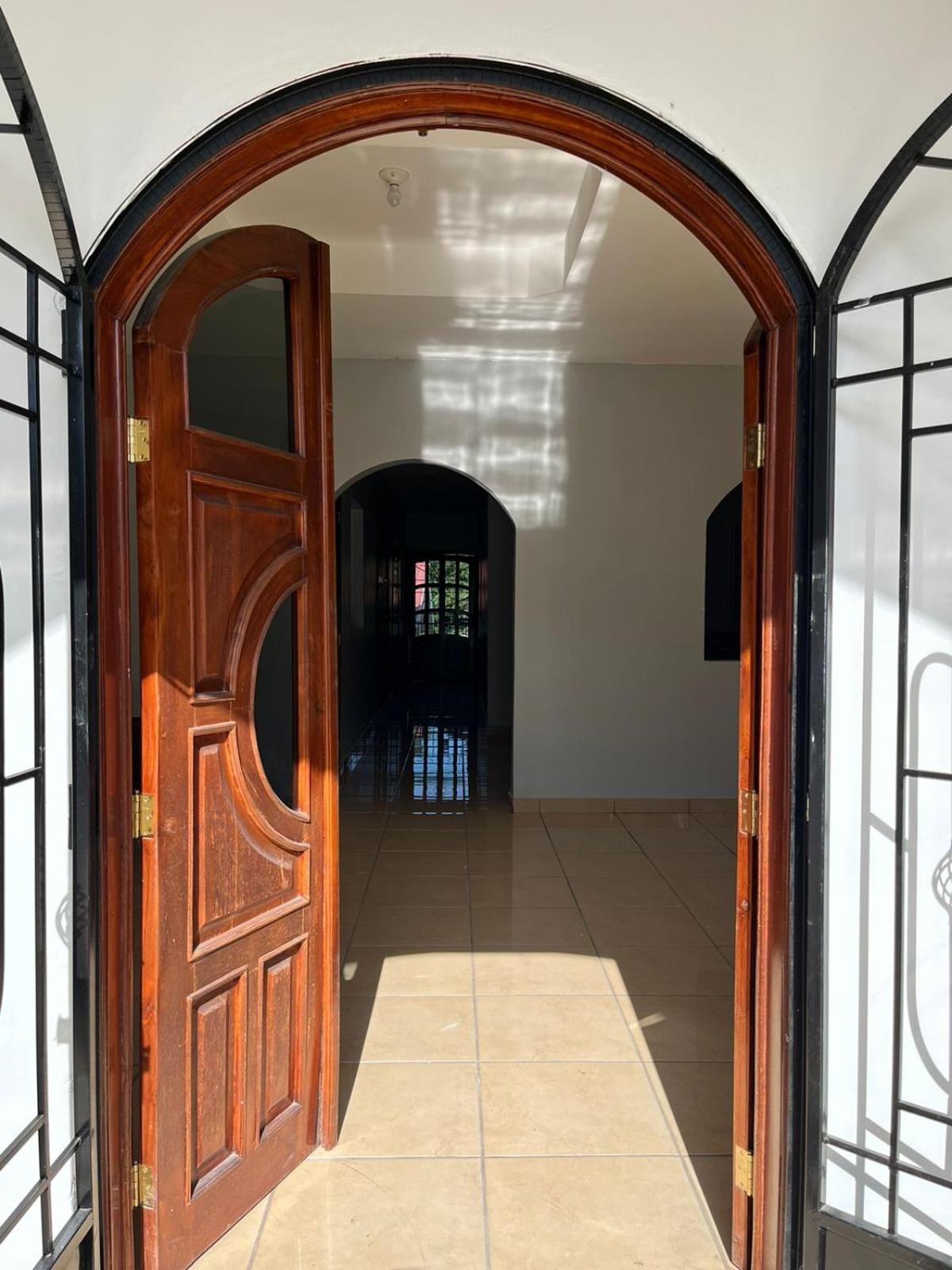 Vacation House 2 in Corinto view 2