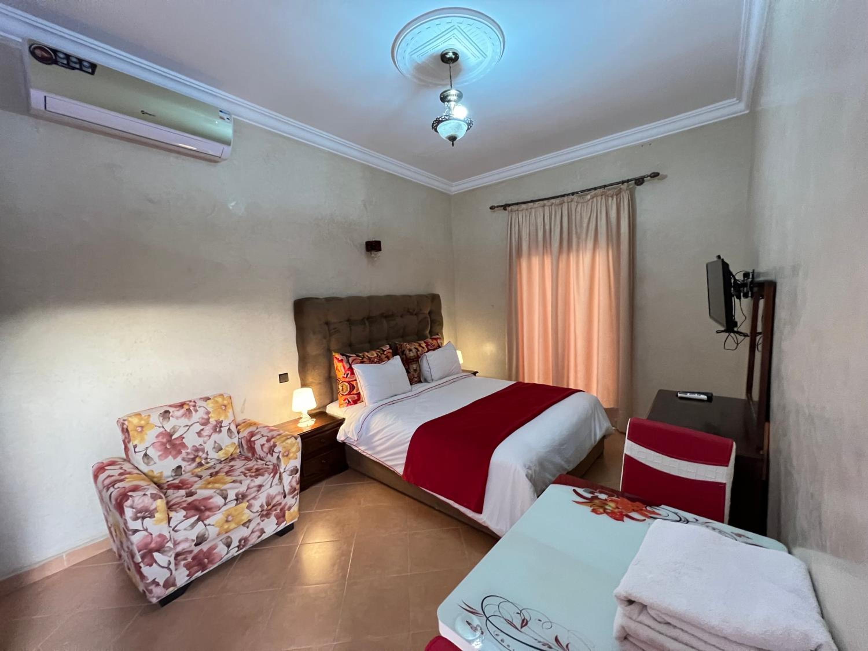 hotel room